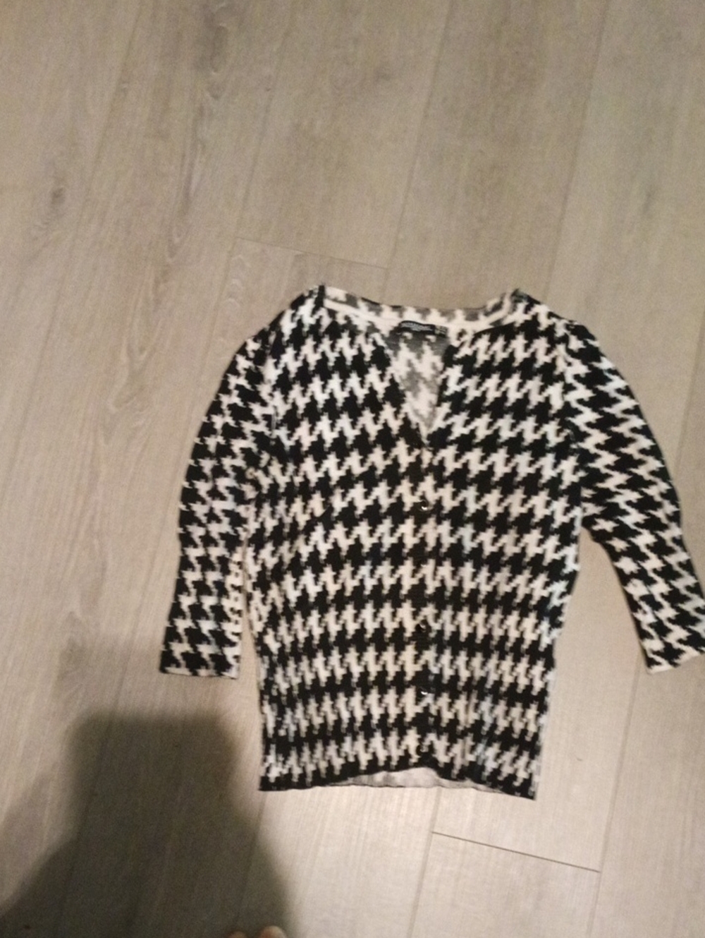 Notations Black and White Houndstooth Knit Cardigan